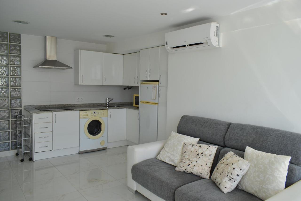 Los Caballos Vip Playa Levante 베니돔 외부 사진