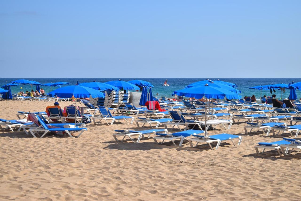 Los Caballos Vip Playa Levante 베니돔 외부 사진